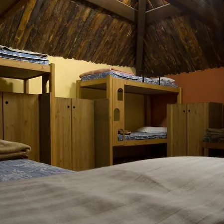 Albergue-refugio Sargantana Hostel