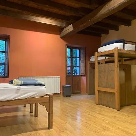 Albergue-refugio Sargantana * Canfranc