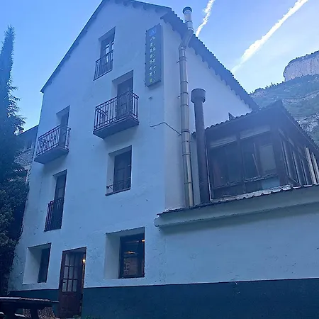 Albergue-refugio Sargantana
