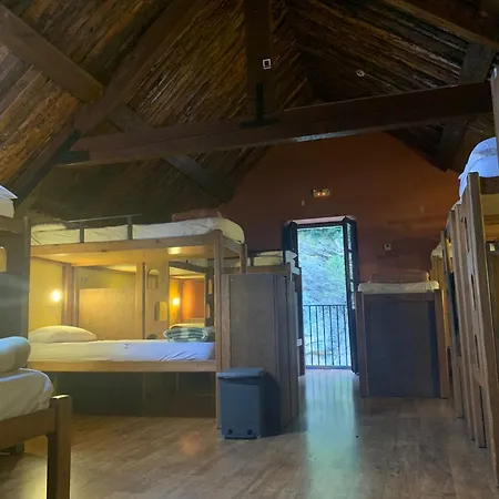 Albergue-refugio Sargantana Auberge de jeunesse