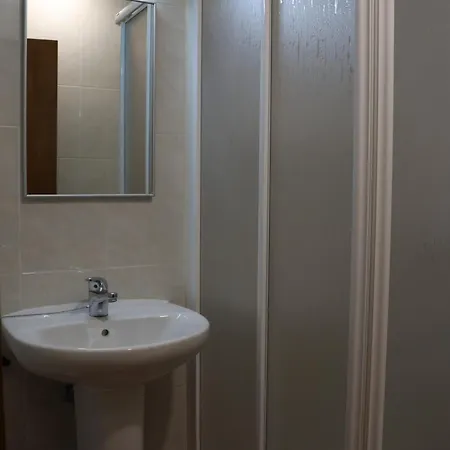 Hostal Albergue-refugio Sargantana *