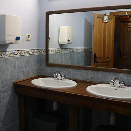 Albergue-refugio Sargantana Canfranc