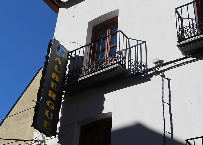 Albergue-refugio Sargantana Vandrarhem *