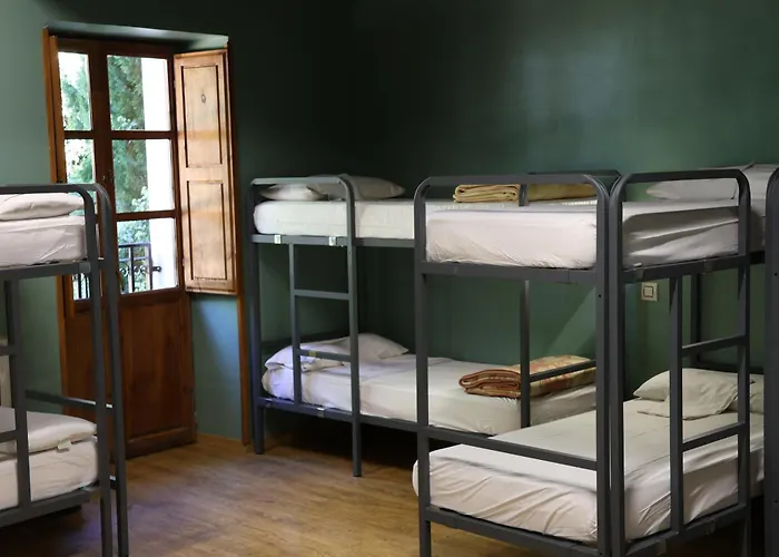 Albergue-refugio Sargantana Vandrarhem *