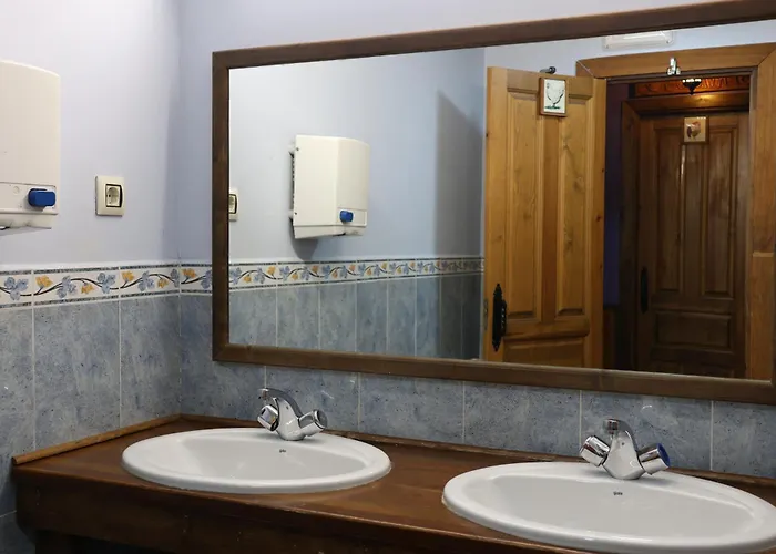 Albergue-refugio Sargantana Vandrarhem Canfranc